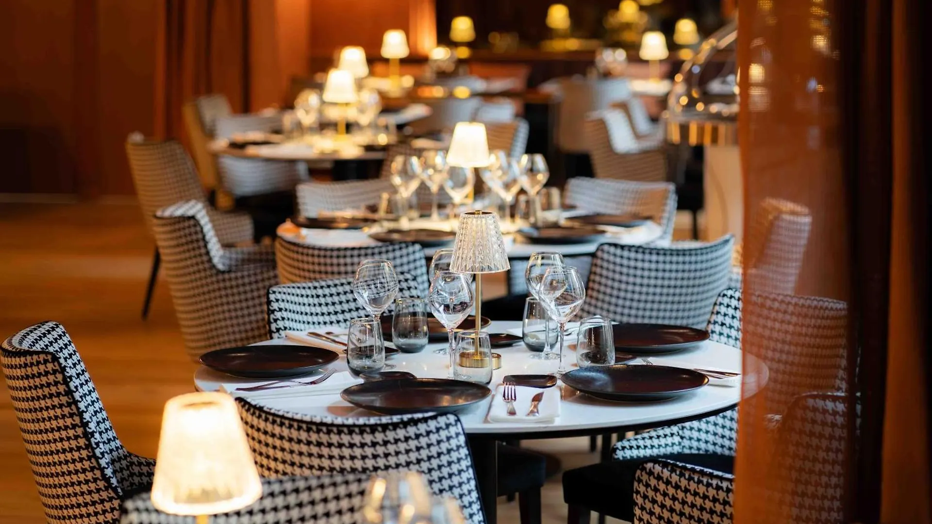 Hotel Et Restaurant Le Regina Le Puy-en-Velay Frankrijk